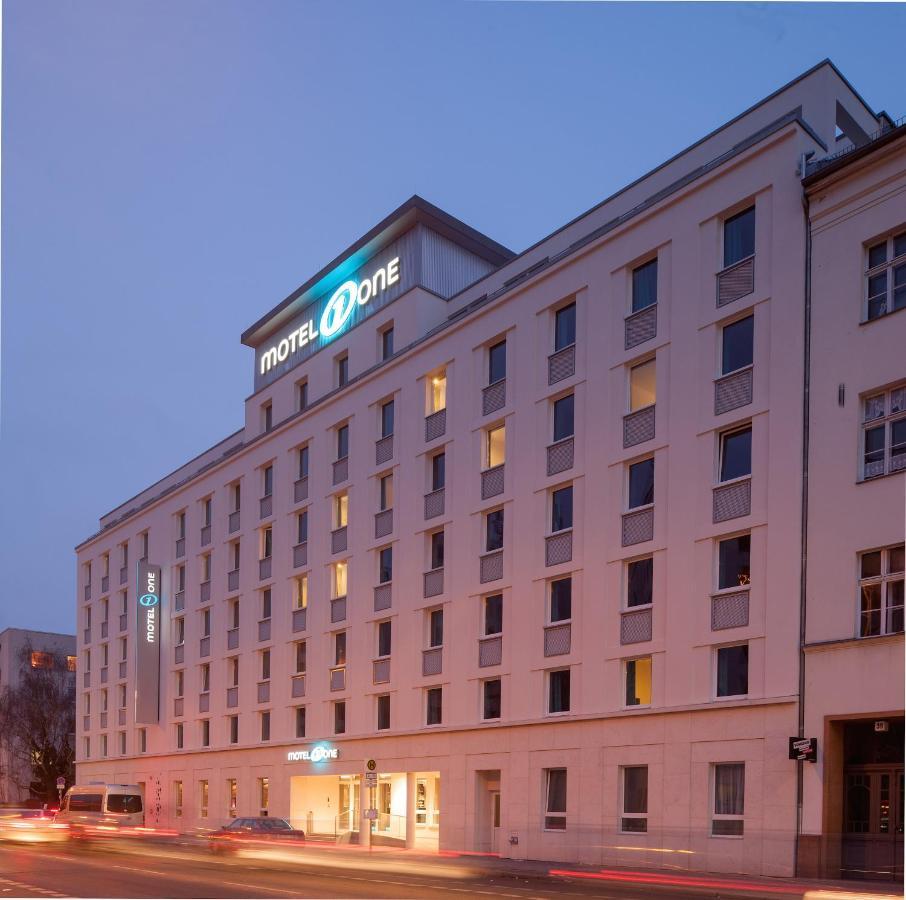 Motel One Berlin Mitte Exterior foto